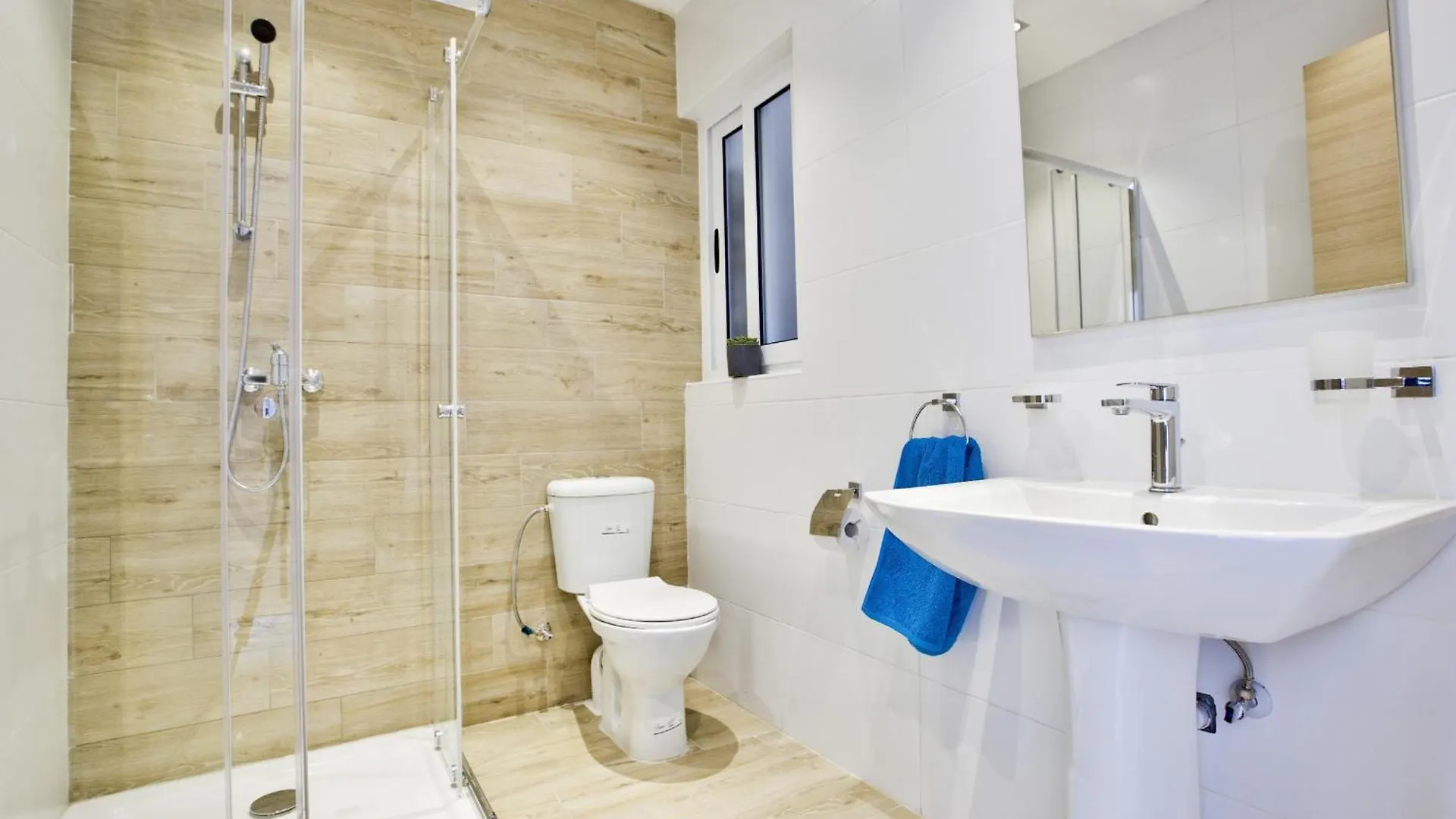 Bastions Seaview Apartments And Duplex Penthouse In Sliema By Shortletsmalta