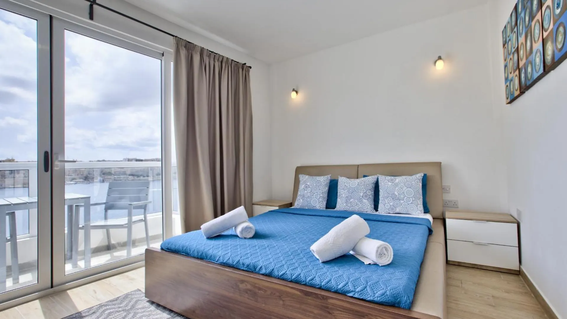 Bastions Seaview Apartments And Duplex Penthouse In Sliema By Shortletsmalta Malta