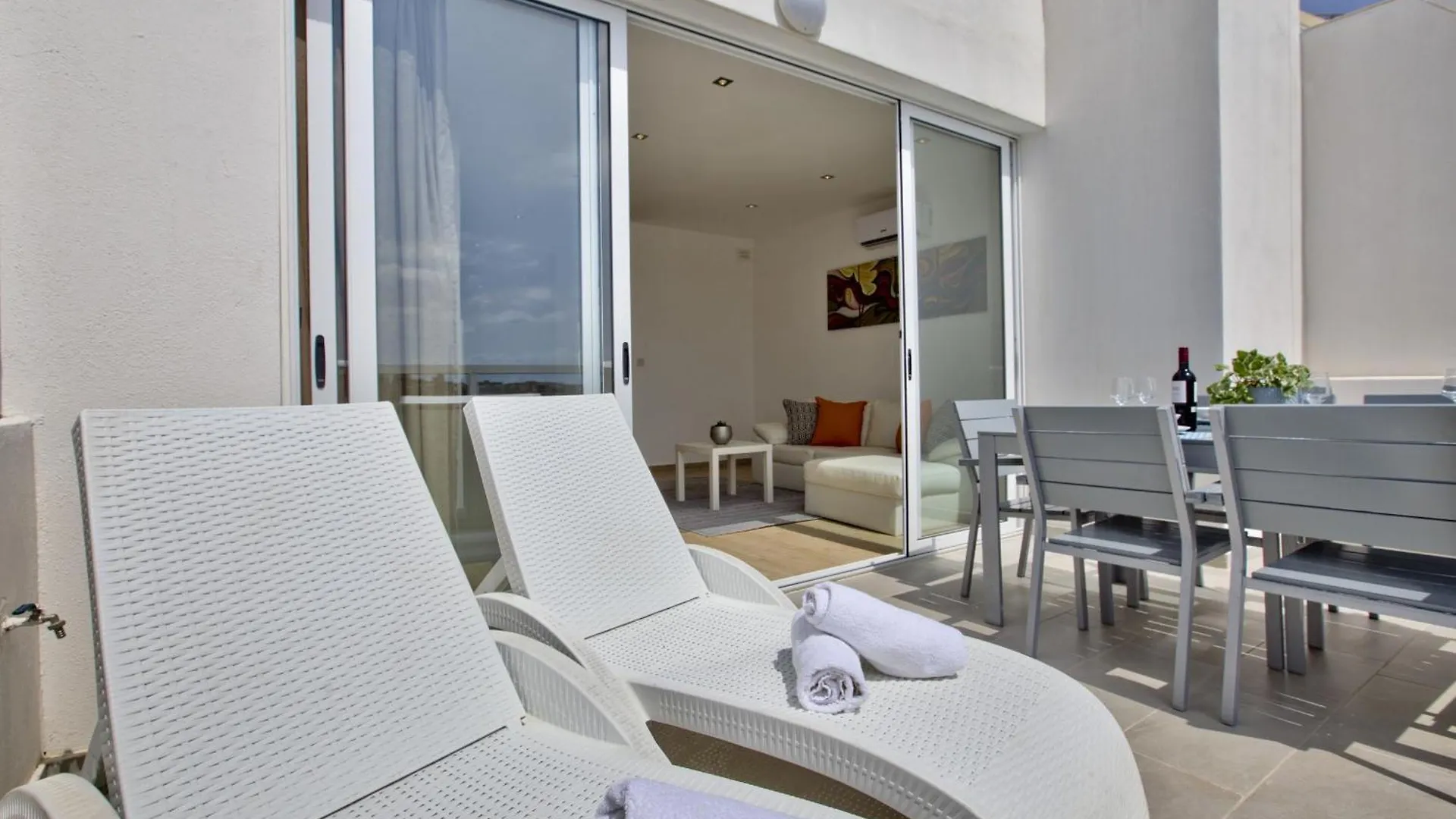 Bastions Seaview Apartments And Duplex Penthouse In Sliema By Shortletsmalta 0*,  Malta